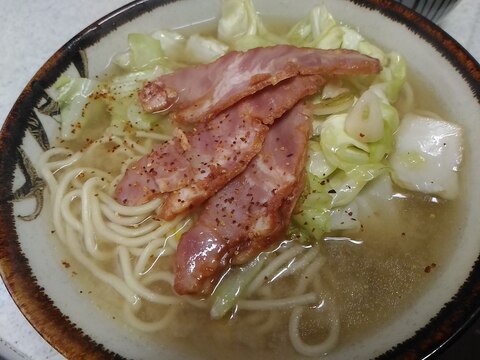 しゃぶしゃぶの残り汁で味噌ラーメン